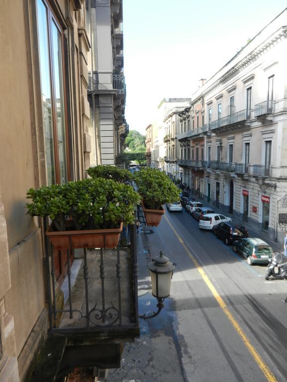 Rossocorallo B&B Catania-Fontanarossai nemzetközi repülőtér Kültér fotó